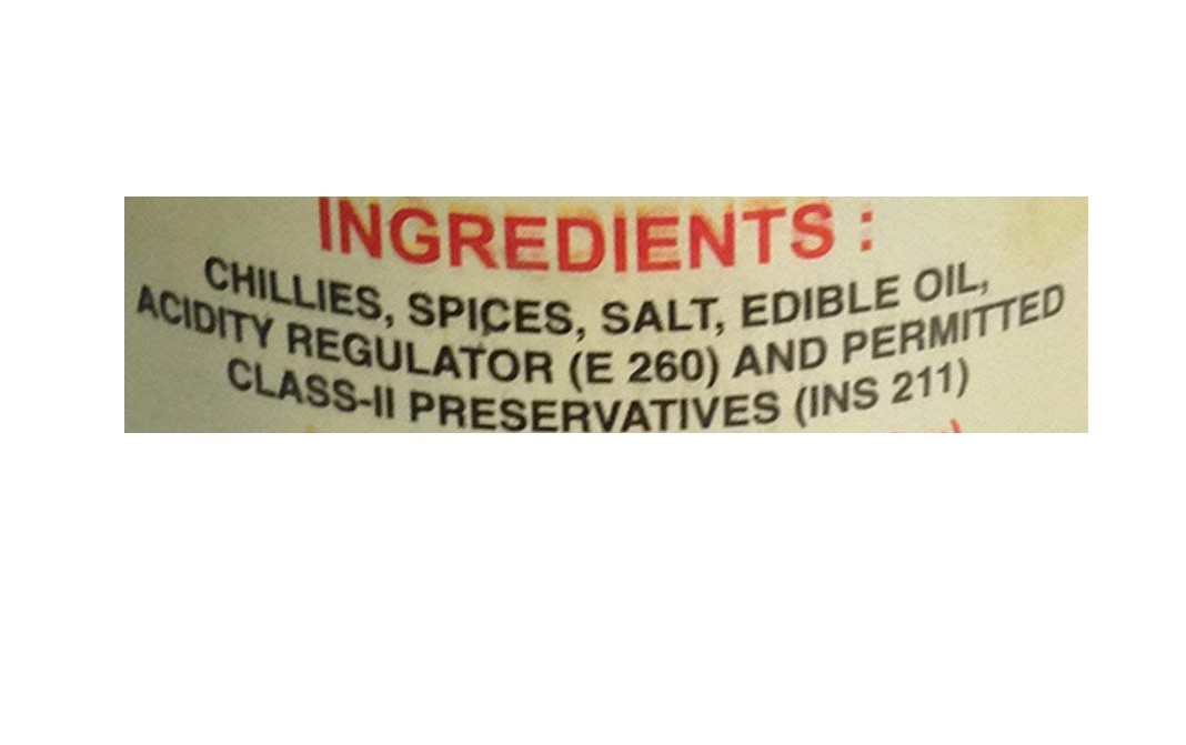 Harnarains Red Chilly Pickles    Plastic Jar  400 grams